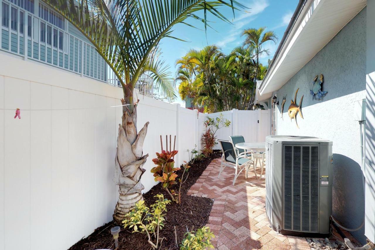 Starfish Beach Cottage #3 Holmes Beach Exterior photo